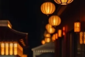 纸上游行封面：纸片人与手绘街景构成的画面